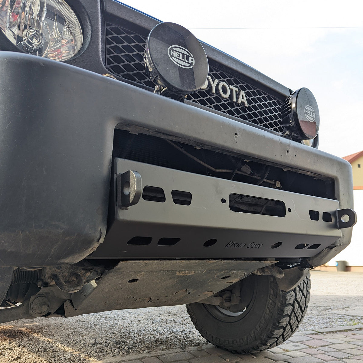 Pare-chocs avec support de treuil - FJ Cruiser-1-Bison Gear