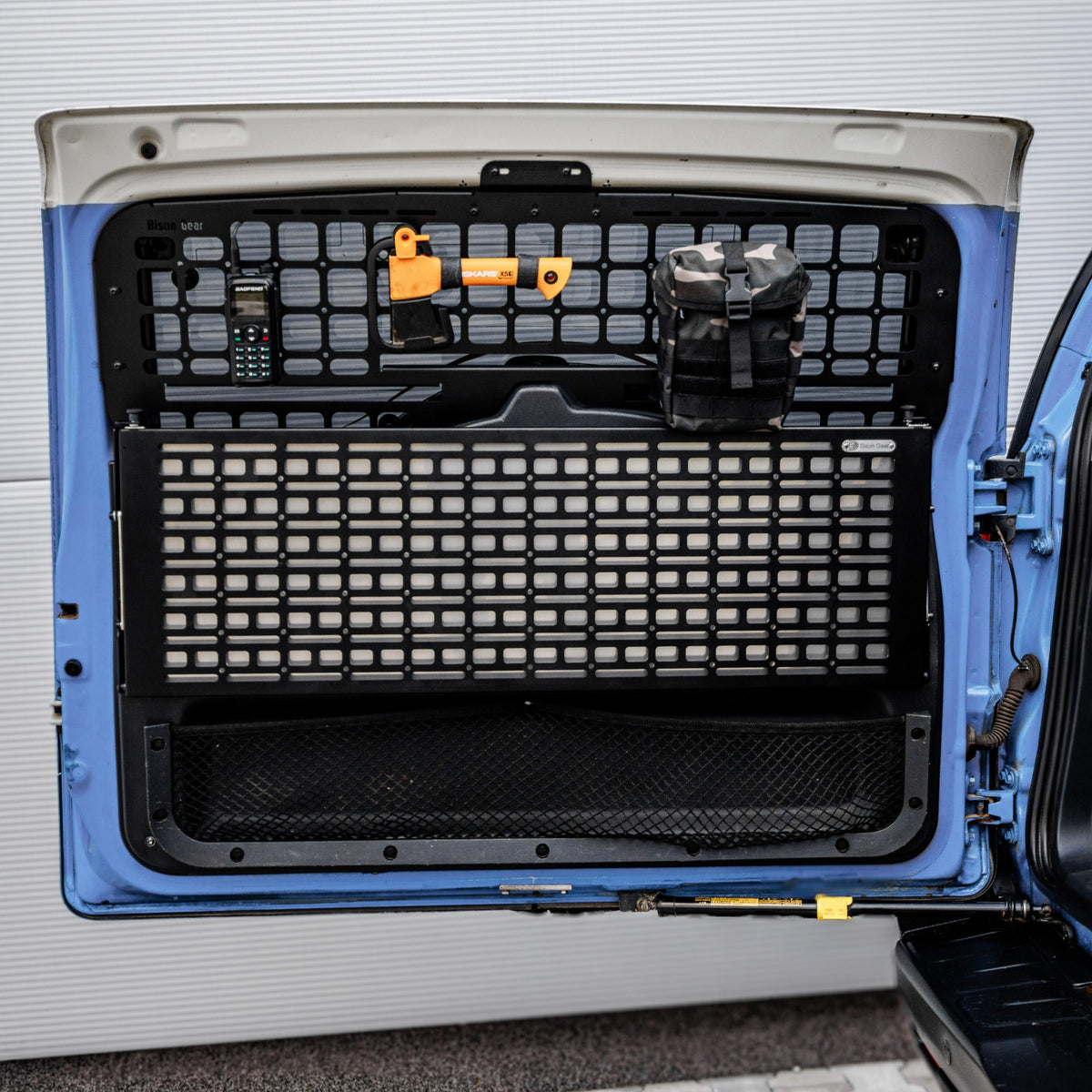 Panneau MOLLE de lunette arrière - FJ Cruiser-8-Bison Gear