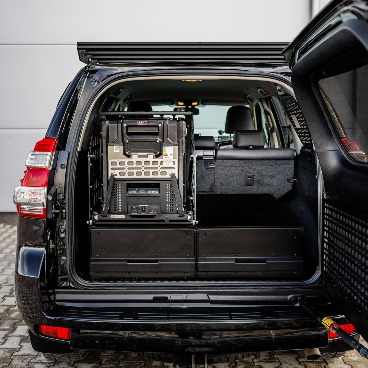Caisse de chargement avec plateau coulissant inclinable-4-Bison Gear