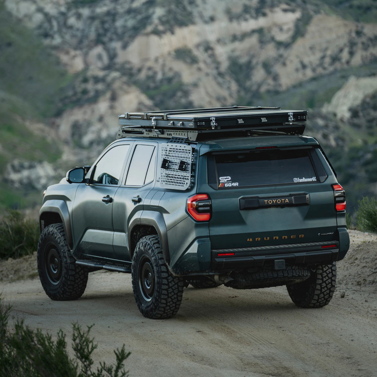 Panneau MOLLE extérieur - 4Runner 6e gén.