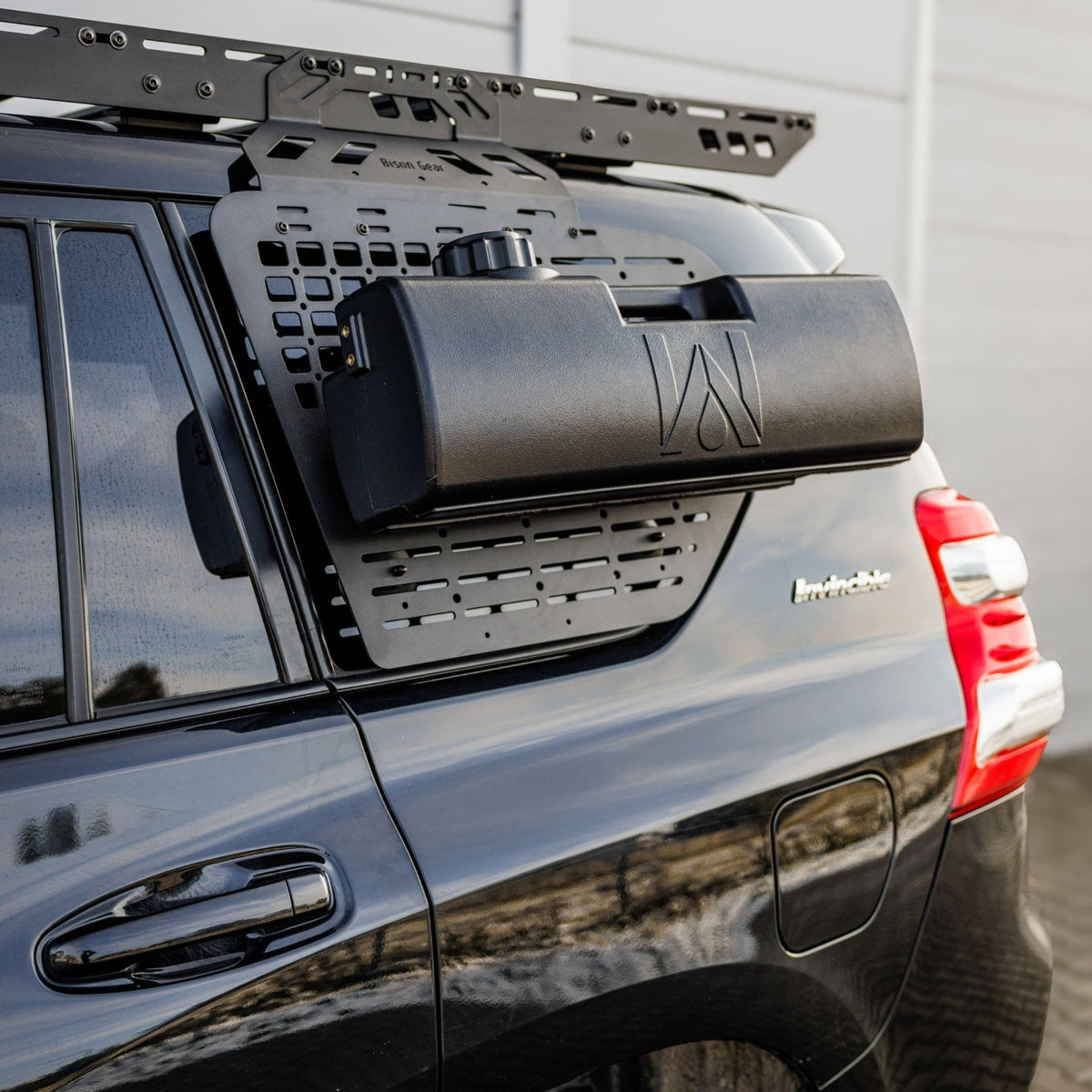 Panneau MOLLE extérieur - LC150/GX460-1-Bison Gear