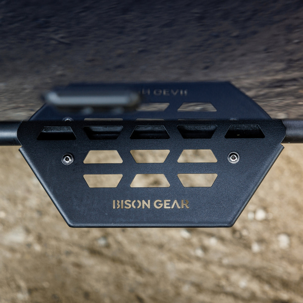 Marchepieds pour rock sliders - Grenadier-2-Bison Gear