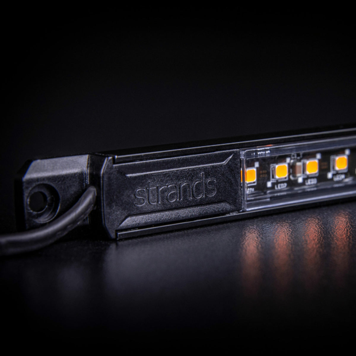 OUTLET : Éclairage LED de soubassement Unity 281 mm ambre-2-Bison Gear